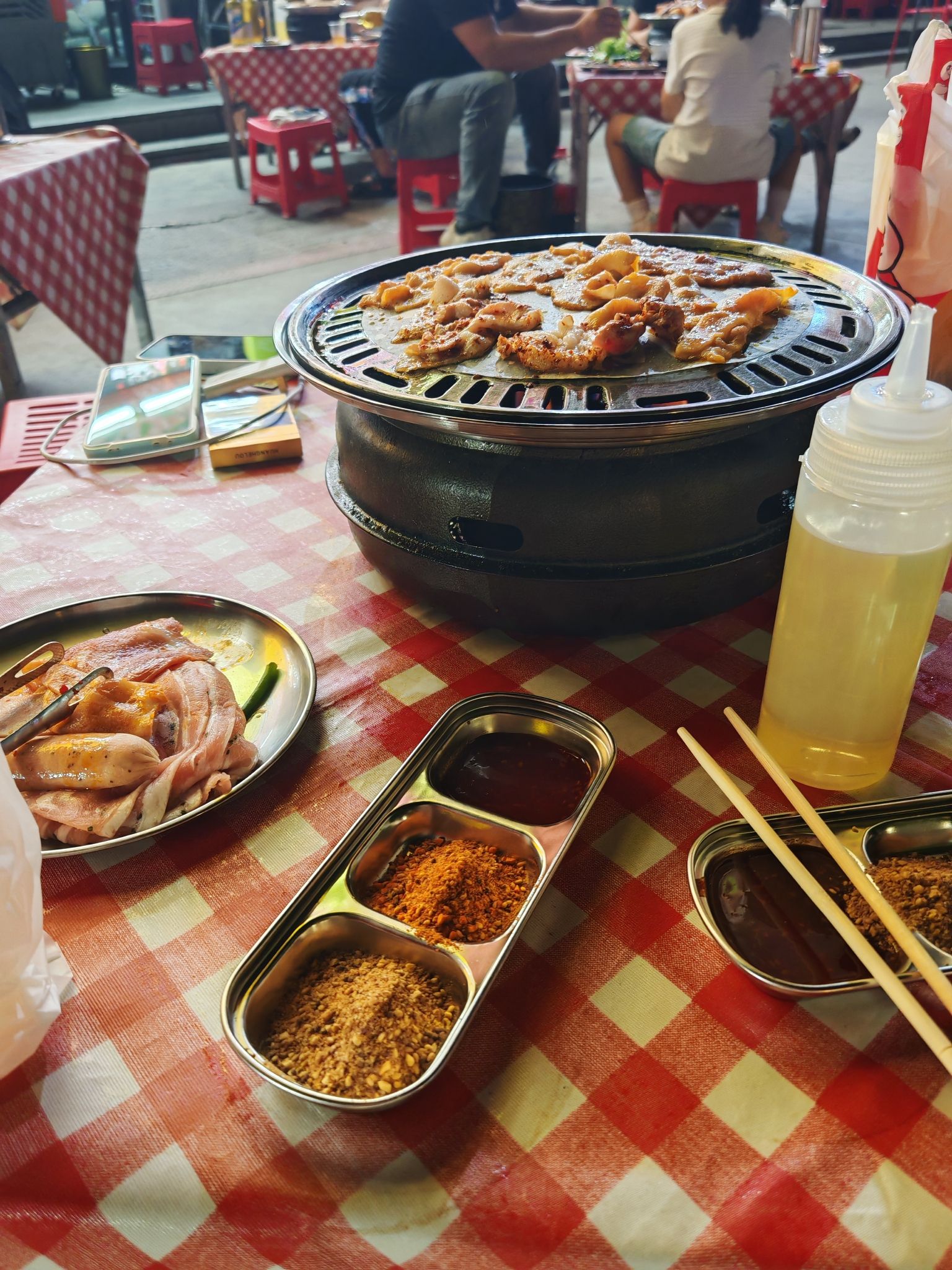 杨滋滋无限自助地摊烤肉(未来石店) 商家主图