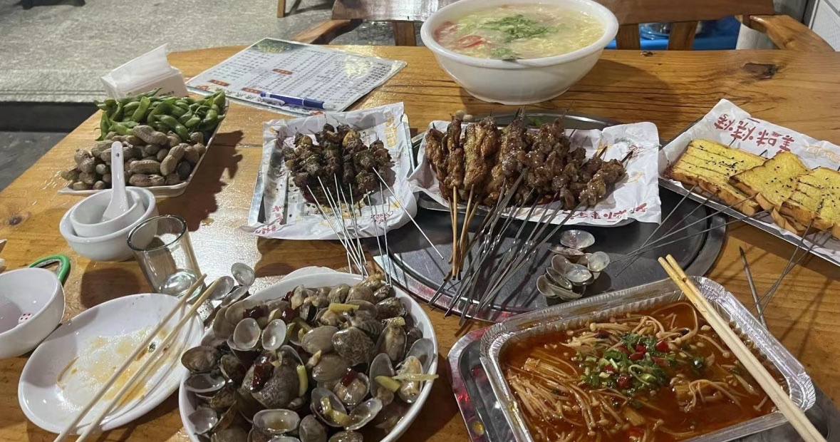 良子小院烧烤 商家主图