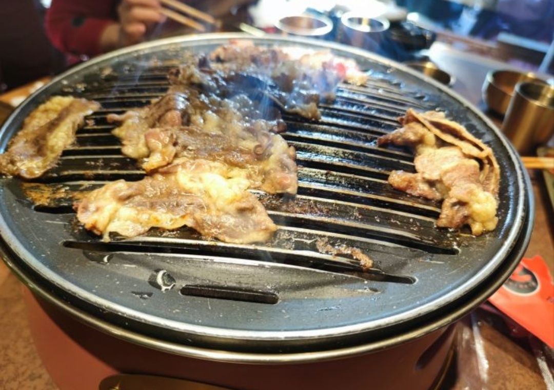 火烈鸟炭火烤肉(峰峰店) 美食封面图