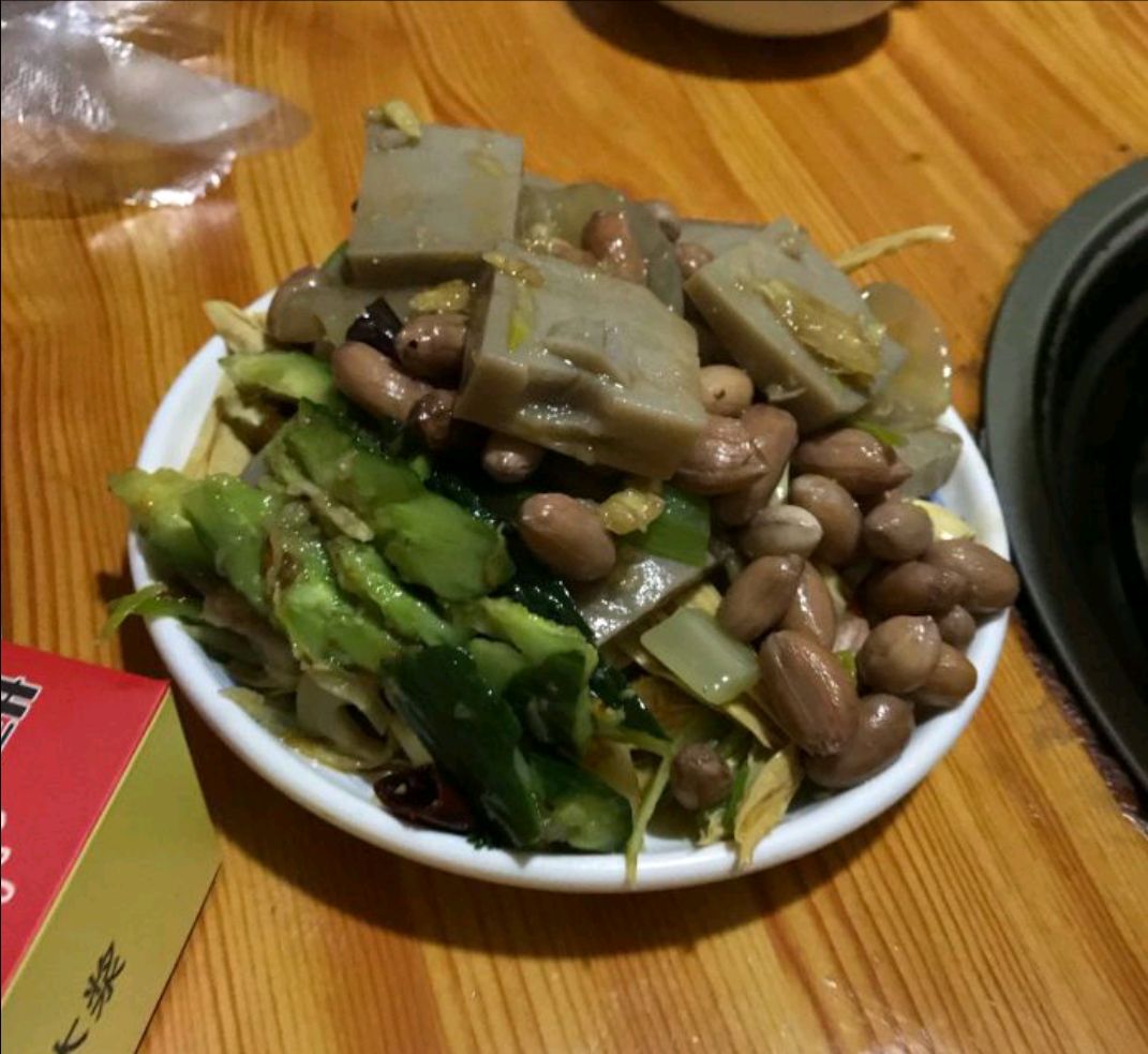 嗝香骨头王 美食封面图