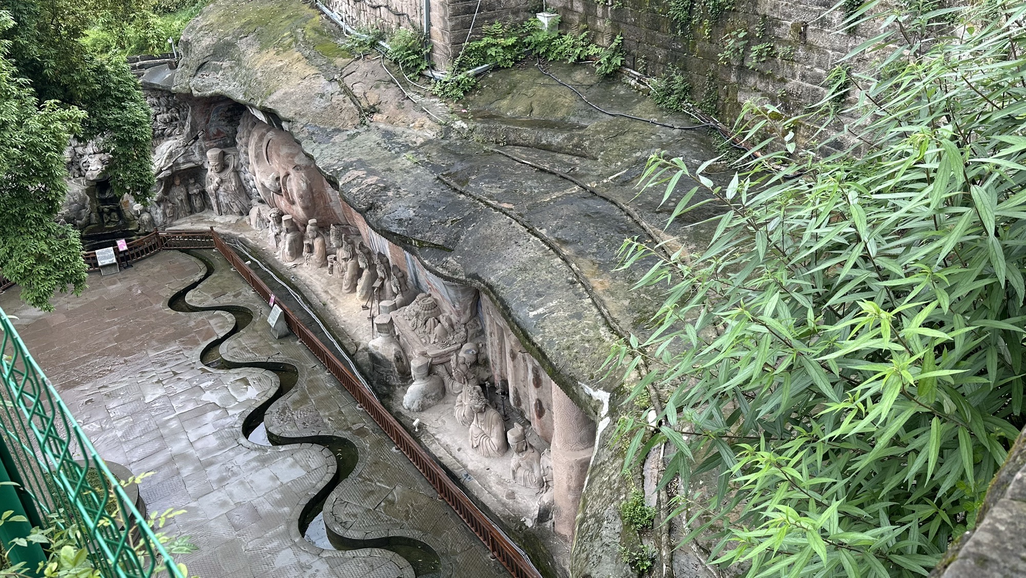 宝顶山 景点封面图