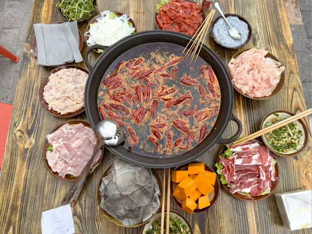 飚万火锅 美食封面图