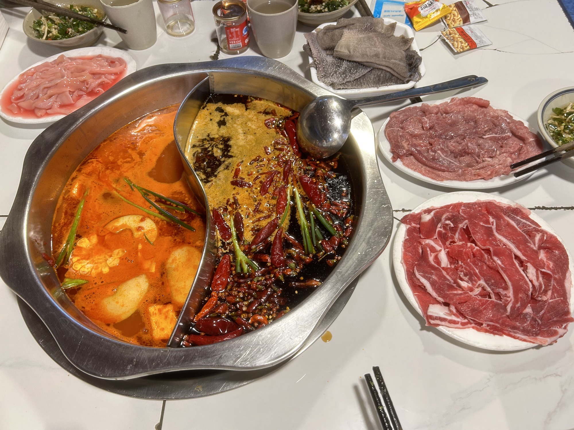 丁眼镜火锅总店 商家图集预览 2